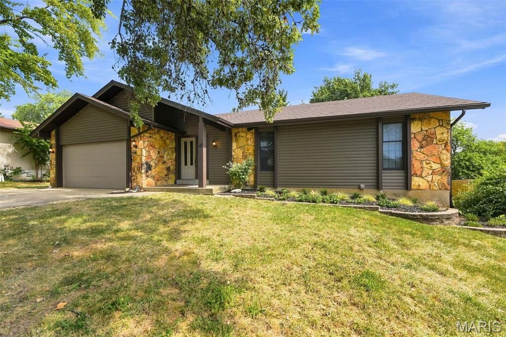 Property Photo: 8 Ardwick Drive MO 63376