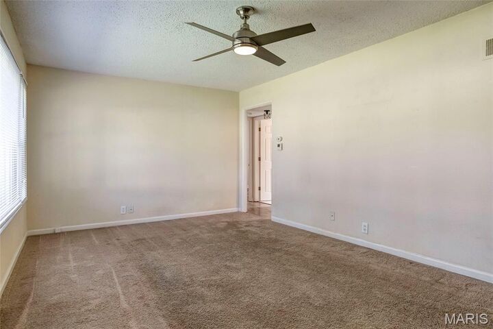 Property Photo:  20 La Venta Drive  MO 63031 