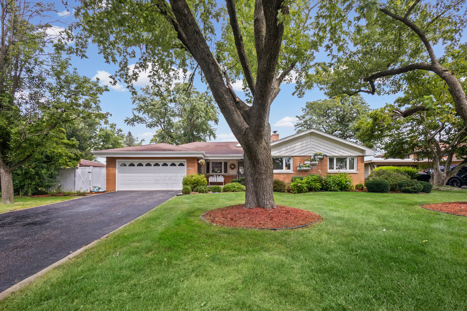 Property Photo: 6250 W 127th Place IL 60463