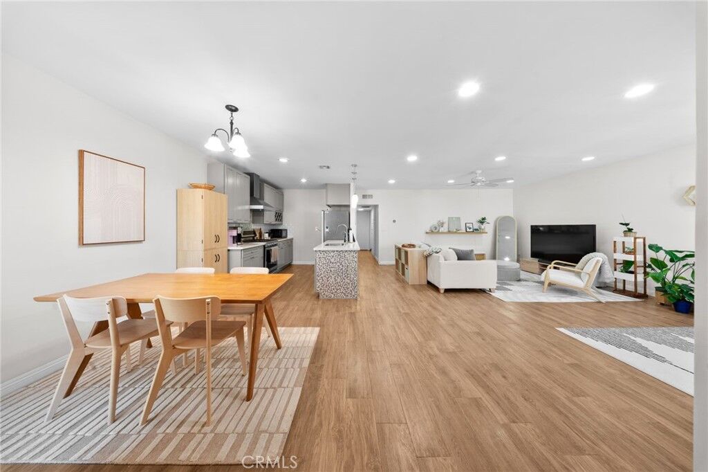 Property Photo:  1200 W Huntington Drive 19  CA 91007 