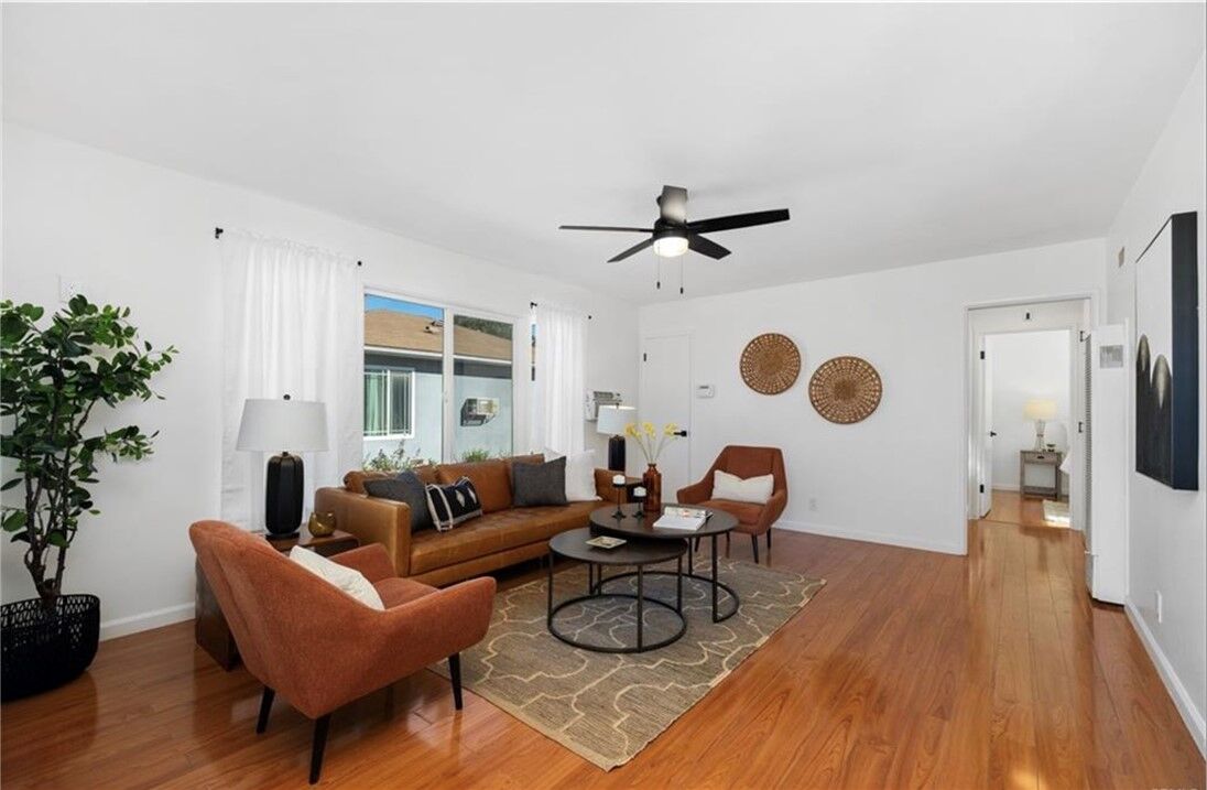 Property Photo:  5536 Linden Avenue  CA 90805 