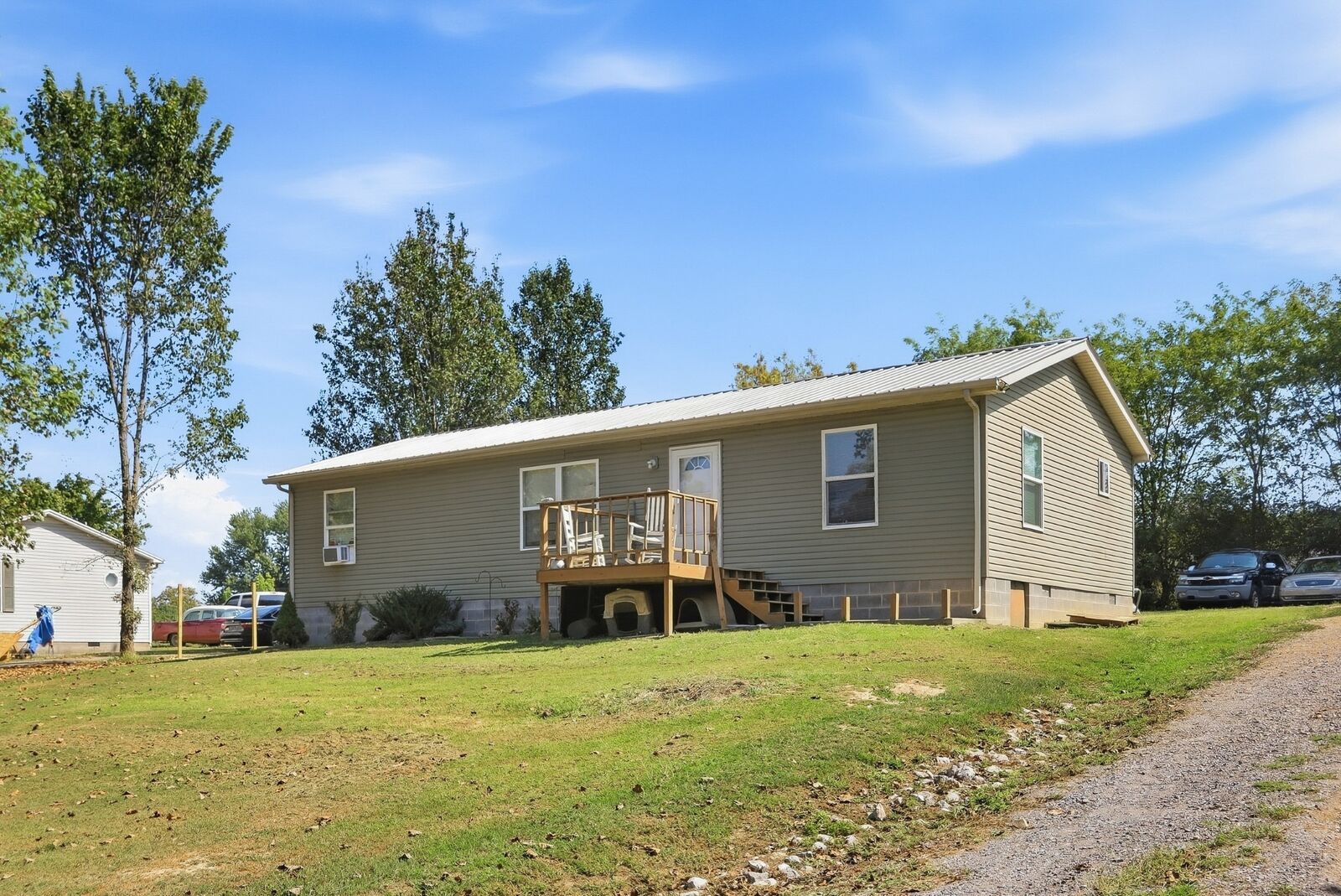 Property Photo:  117 Windy Cut St  TN 37059 