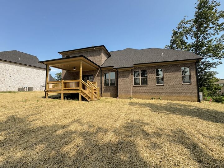 Property Photo:  503 Claire Ct  TN 37087 