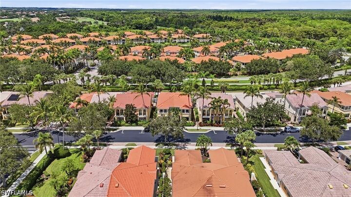 Property Photo:  29054 Alessandria Circle  FL 34135 