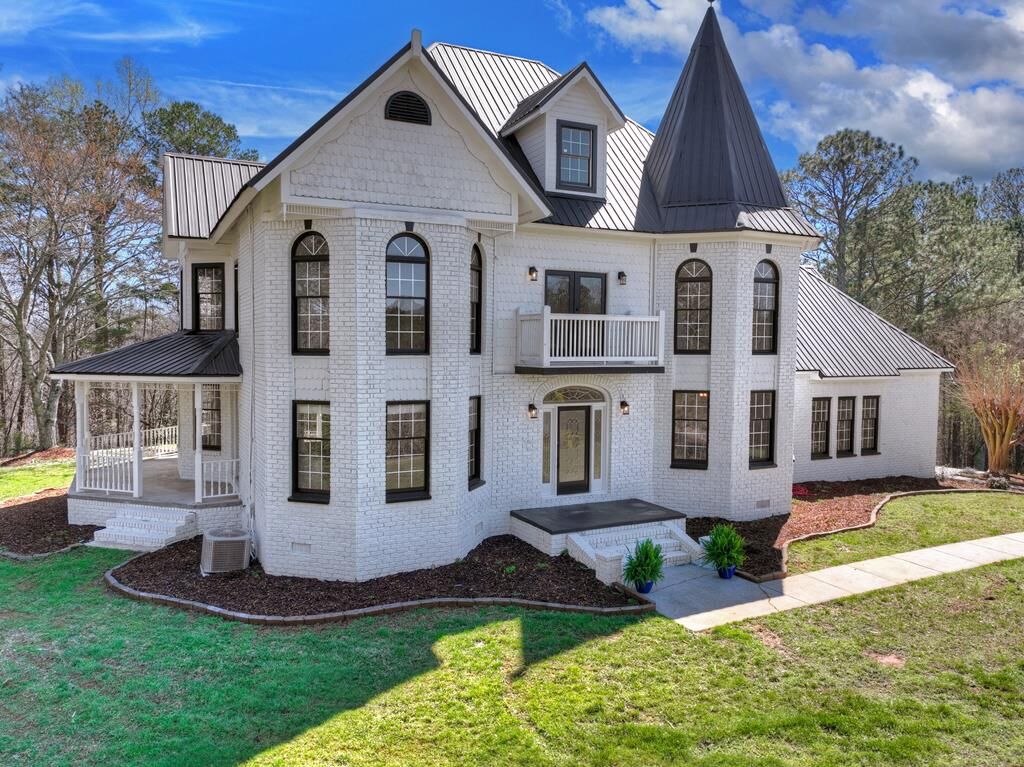 Property Photo:  229-B Crossroads Church Road  GA 30540 
