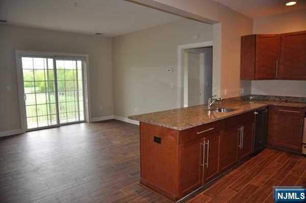 Property Photo:  1303 Windsor Park 303  NJ 07631 