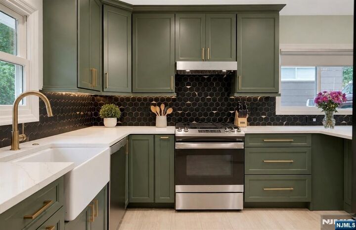 Property Photo:  35 Sunrise Terrace  NJ 07009 
