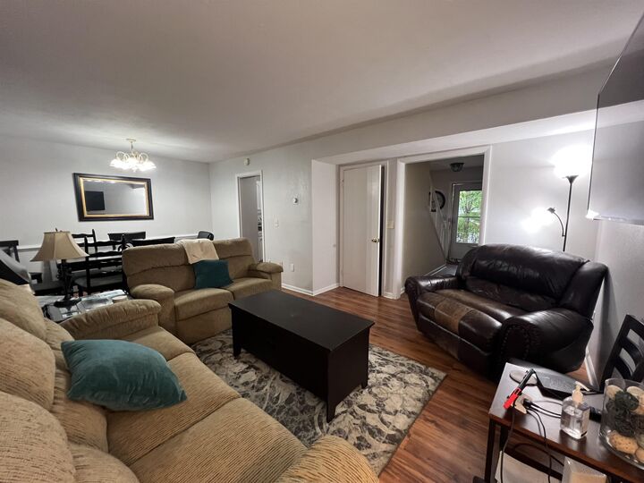 Property Photo:  104 Canterbury Court  VA 24060 