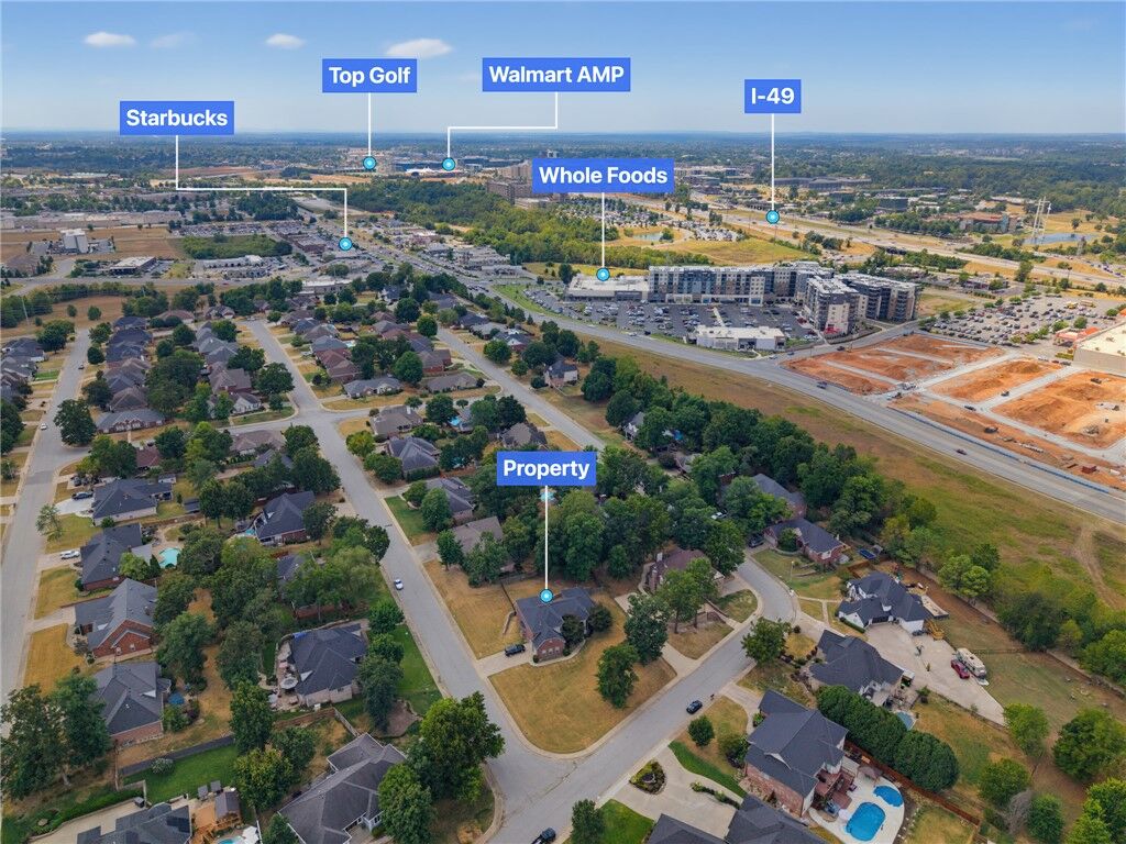 Property Photo: 4200 Seminole Drive AR 72758