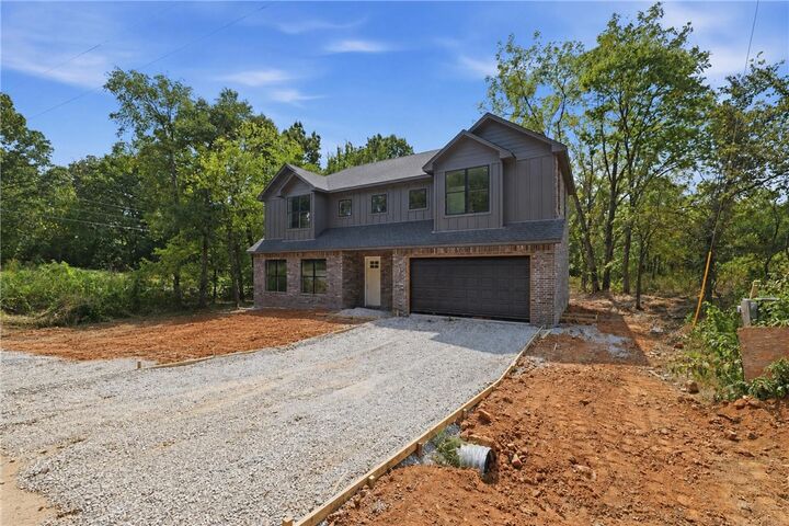 Property Photo: 1 McDole Circle AR 72715