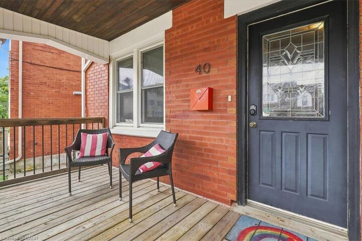 Property Photo:  40 Guelph Street  ON N2H 5W8 