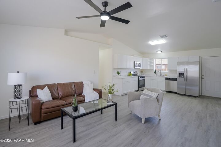 Property Photo:  24411 N Diamond Head Avenue  AZ 86334 