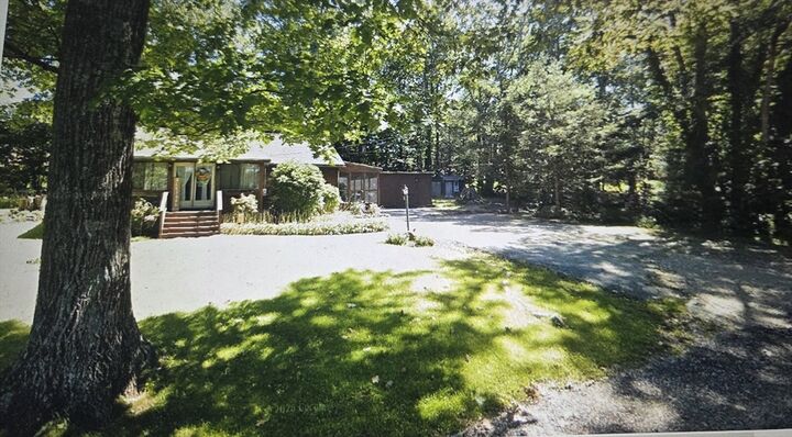 Property Photo:  18 Lakeview Drive  MA 01524 
