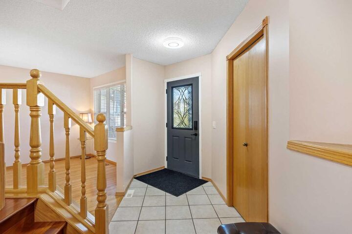 Property Photo: 118 Lakeview Shores AB T1X 1H1