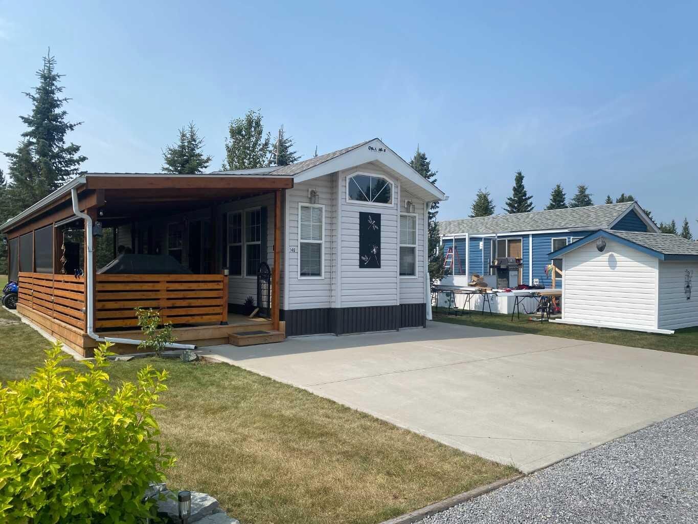 Property Photo:  32379 Range Road 146  AB T0M 1X0 