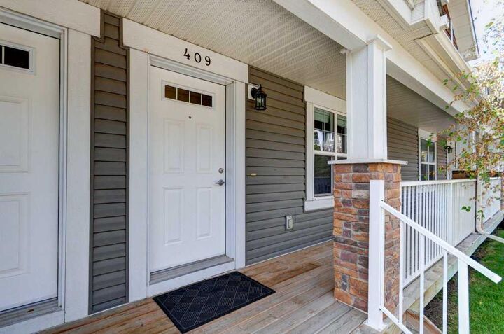 Property Photo: 409 Cranberry Park SE AB T3M 1R4