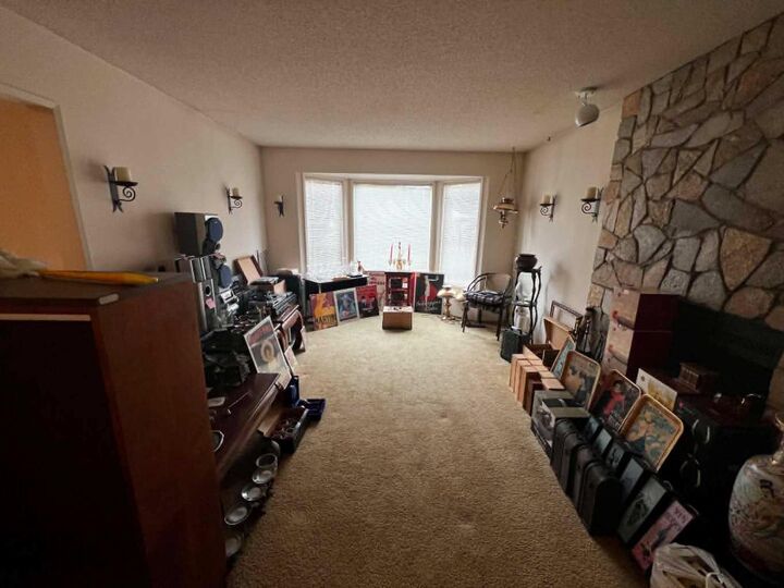 Property Photo:  31 Goodall Avenue  AB T4P 2R5 