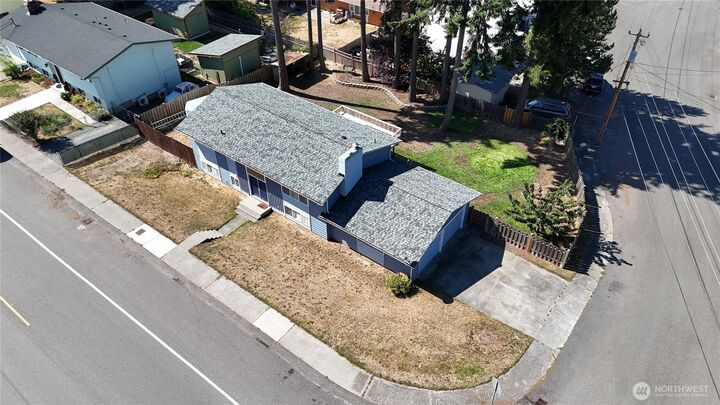 Property Photo: 983 NE O'Leary Street WA 98277
