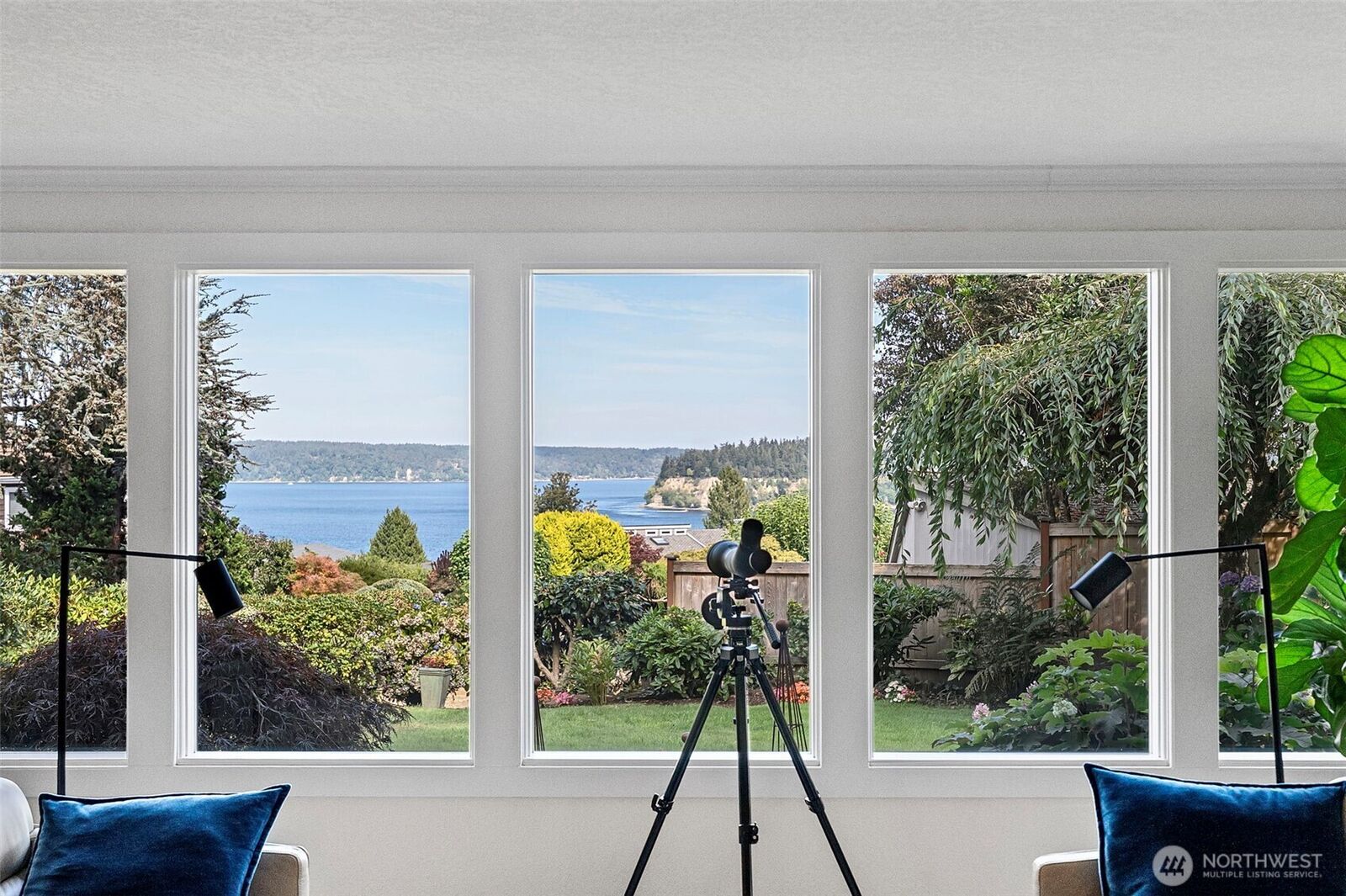 Property Photo:  2410  55th Street Ct NW  WA 98335 