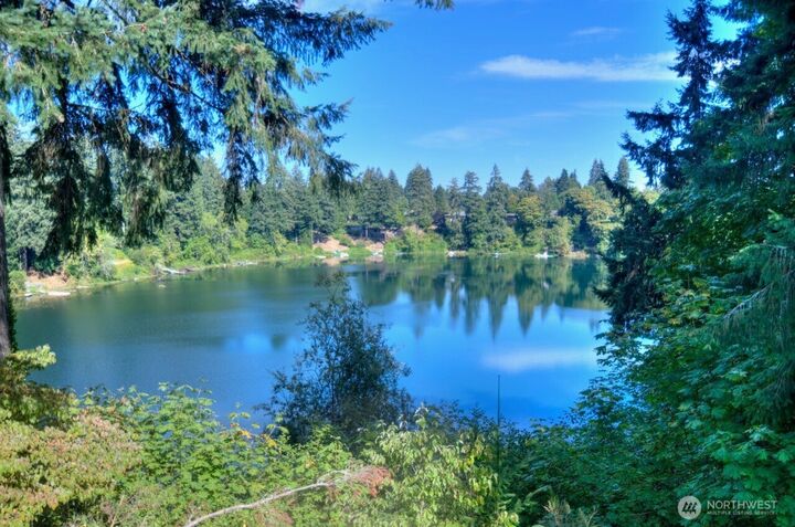 Property Photo:  5016  Brassfield Road SE  WA 98501 