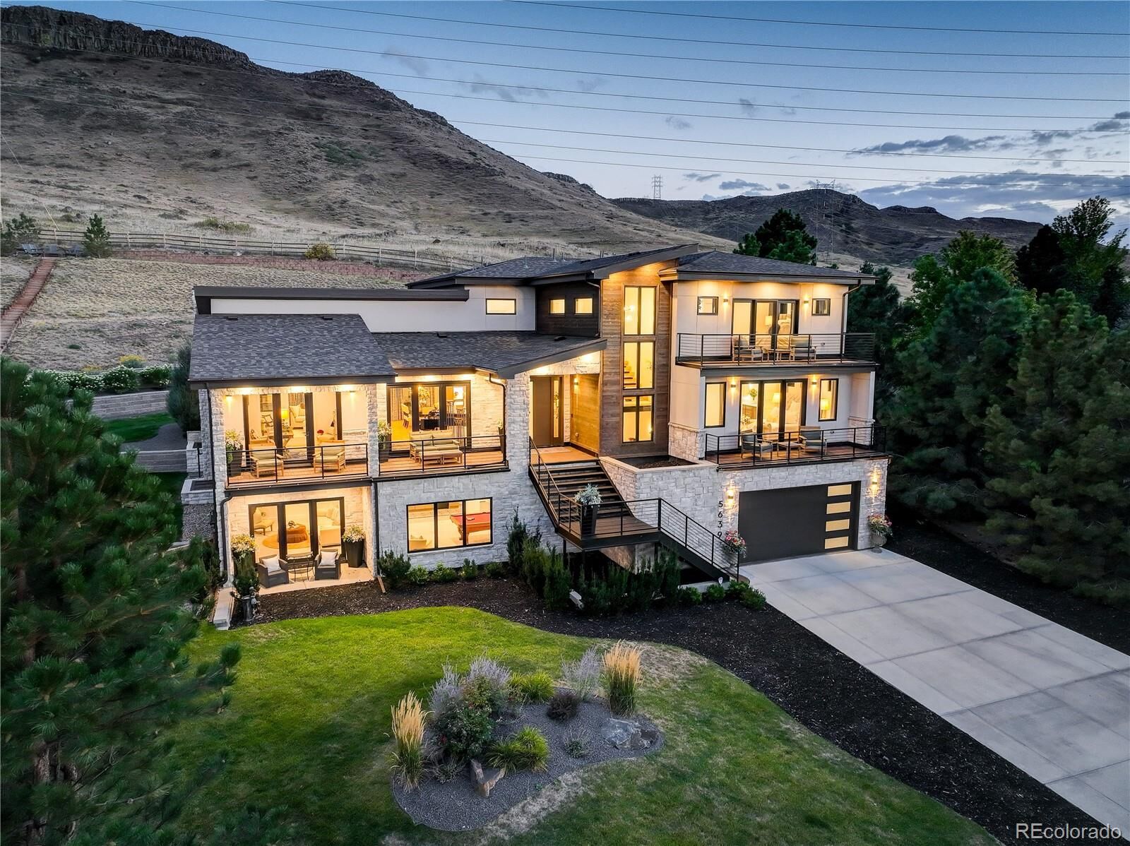 Property Photo:  5639 Blanca Court  CO 80403 