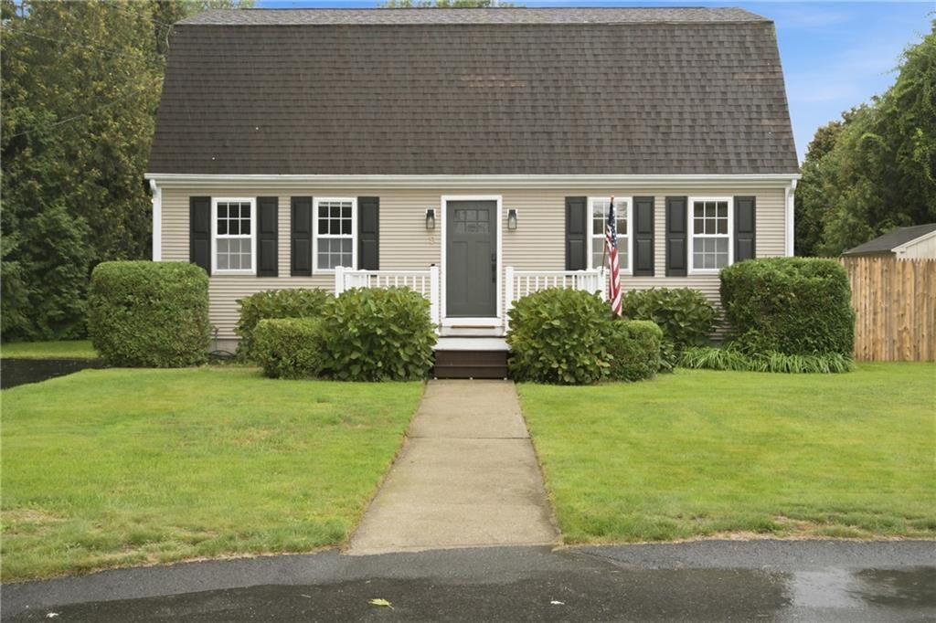 Property Photo: 9 Mallory Court RI 02809
