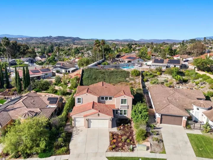 Property Photo:  1162 Sagewood Drive  CA 92056 