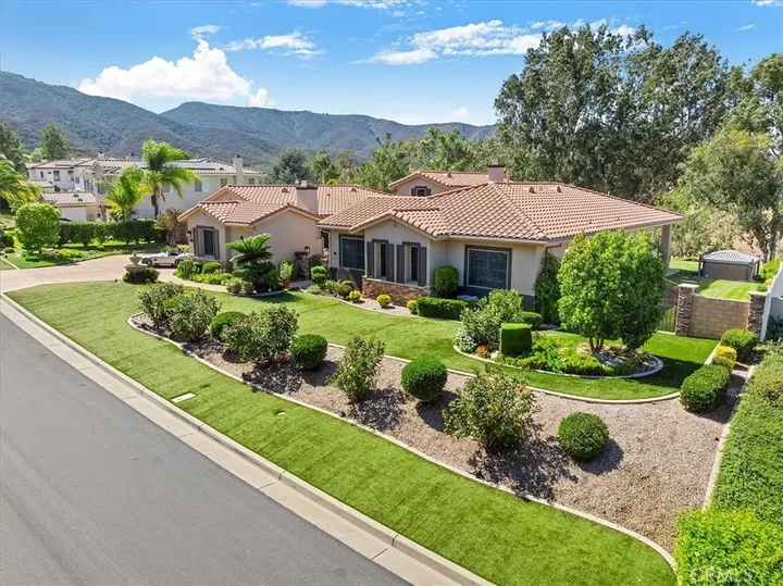 Property Photo: 42926 Joshua Tree Court CA 92562