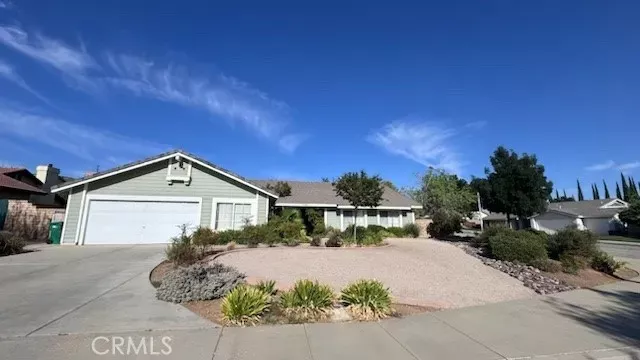 Property Photo: 41309 Crispi CA 93551