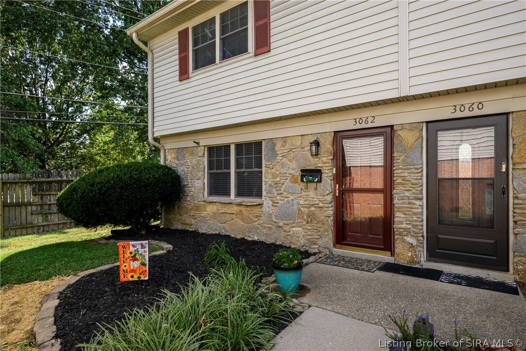 Property Photo: 3062 Wooded Way IN 47130