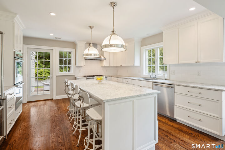 Property Photo: 28 Bulkley Avenue North CT 06880