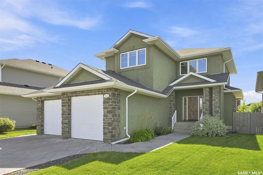 Property Photo:  1311 Shepherd Crescent  SK S7W 0B6 