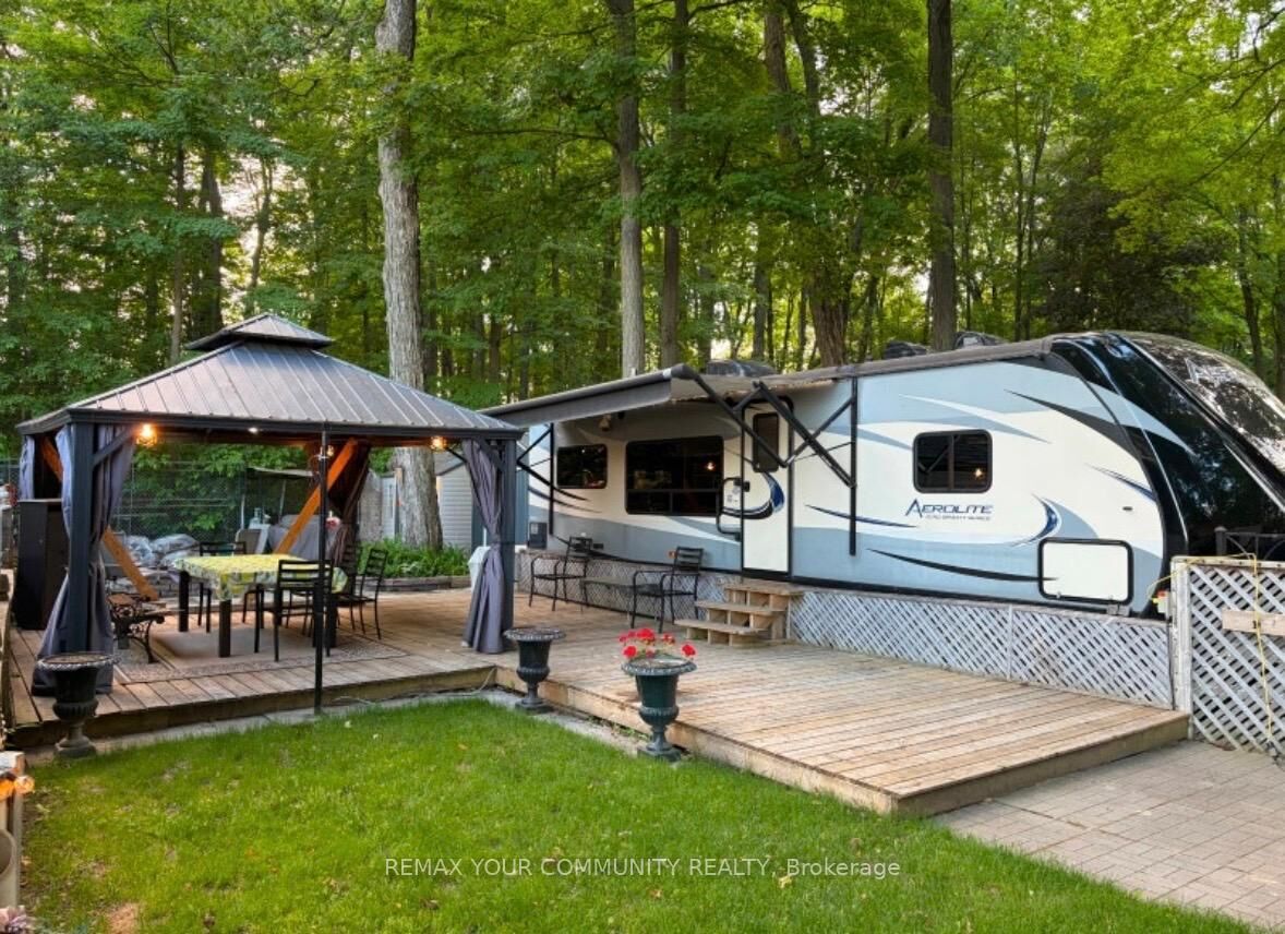 Property Photo:  285 Crydernams Side Road 112  ON L0E 1A0 