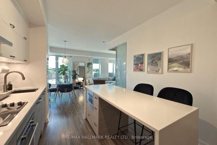 Property Photo:  106 Dovercourt Road 614  ON M6J 3C3 