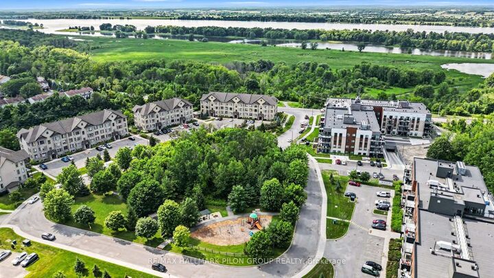 Property Photo:  10 Prestige Circle 7  ON K4A 0W9 