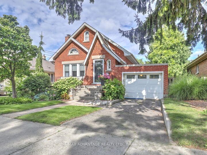 Property Photo:  232 Edward Street  ON N6C 3J4 