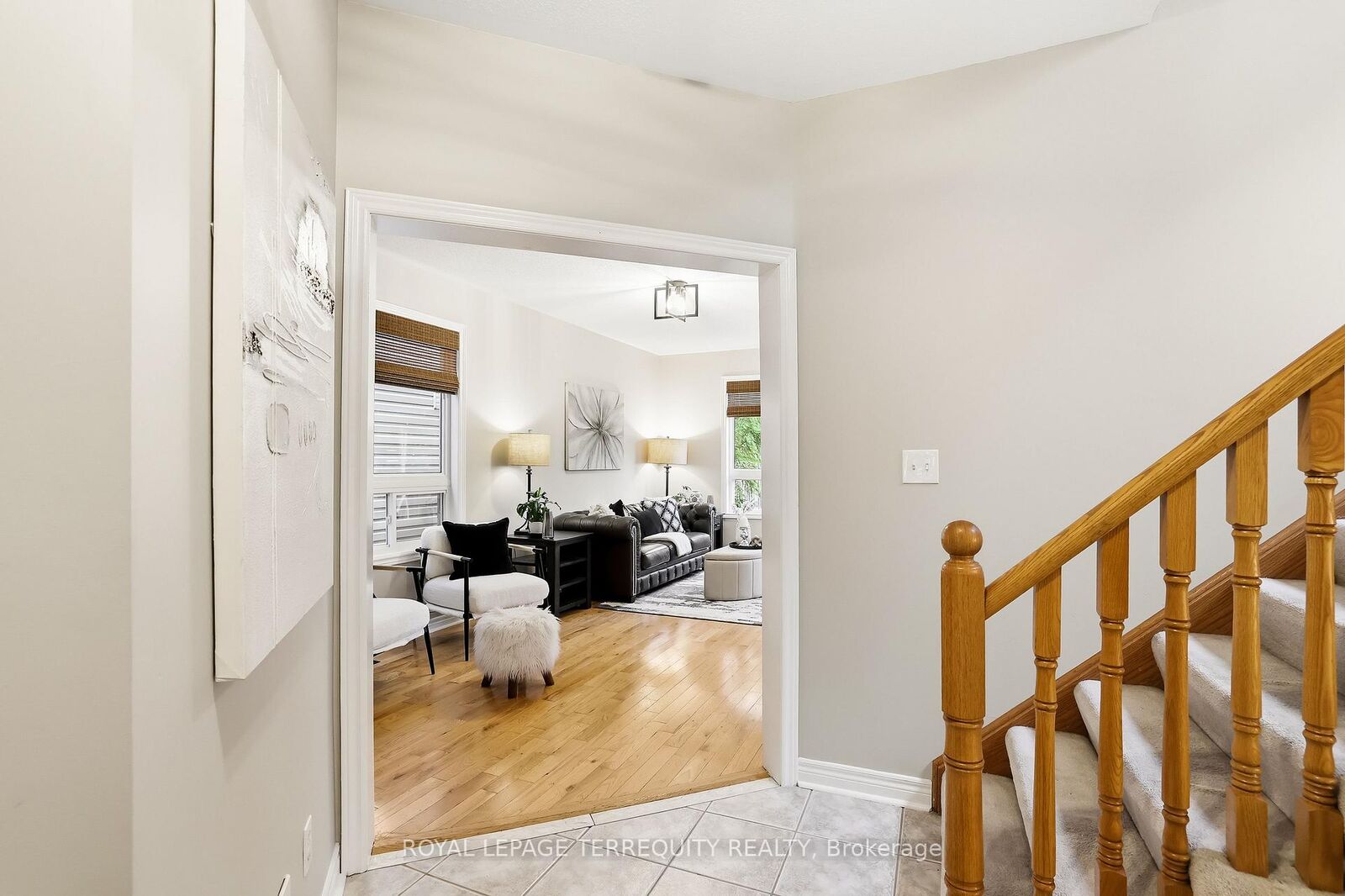 Photo de la propriété:  8 Sinden Drive  ON L1M 2B8 
