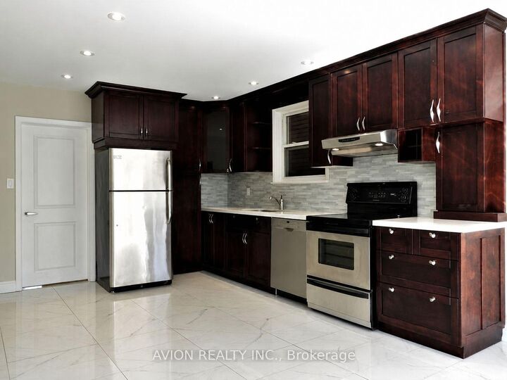 Property Photo:  42 Emerald Crescent 2  ON M8V 2B6 