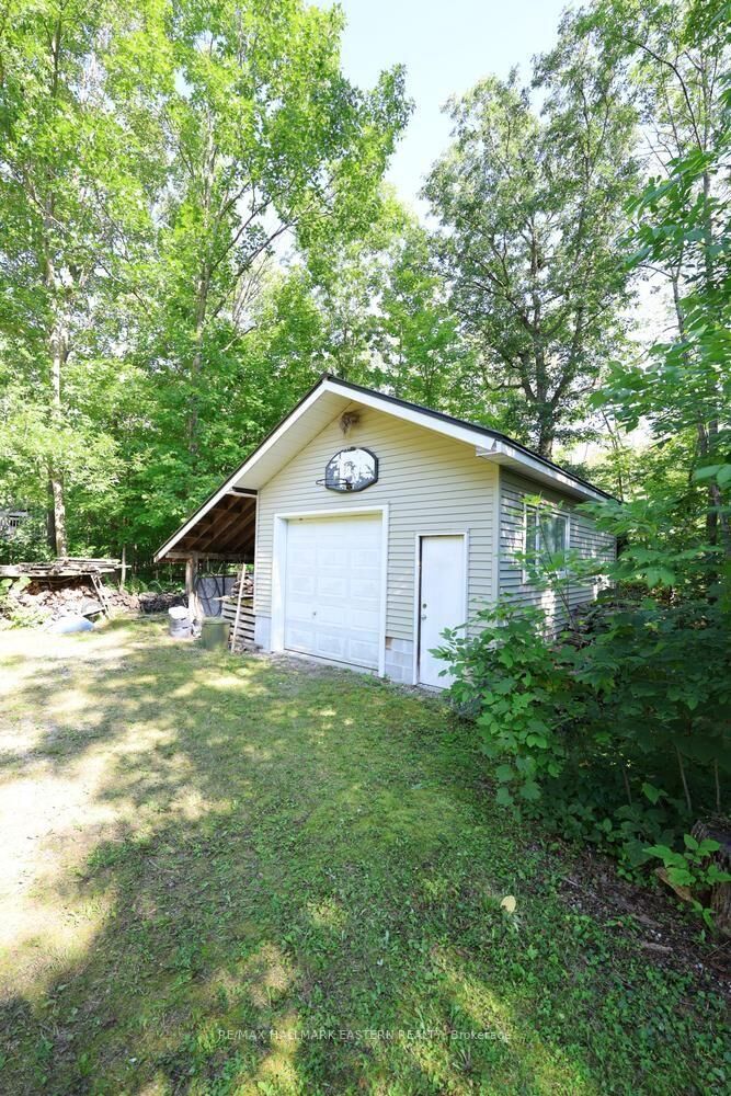 Property Photo:  965 Crowe River Road  ON K0K 2M0 