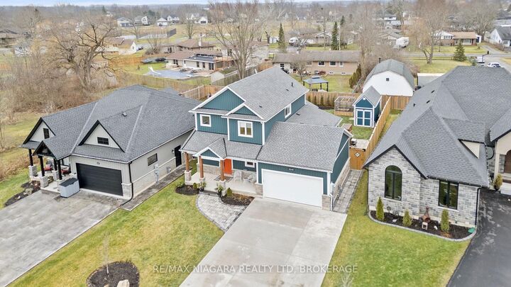 Property Photo:  3549 Canfield Crescent  ON L0S 1S0 