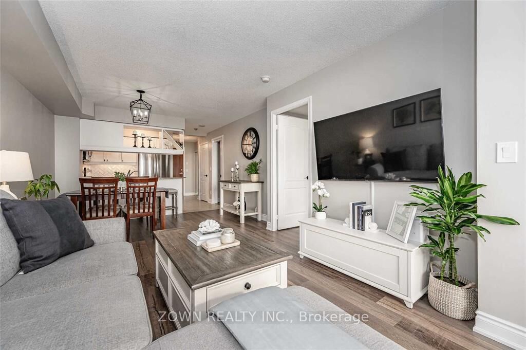 Property Photo:  4090 Living Arts Drive 2203  ON L5B 4M8 