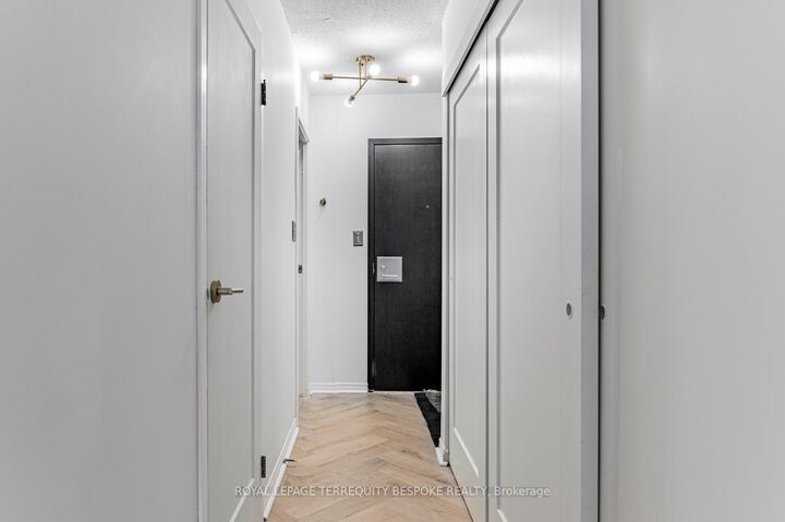 Property Photo:  25 The Esplanade N/A 1107  ON M5E 1W5 