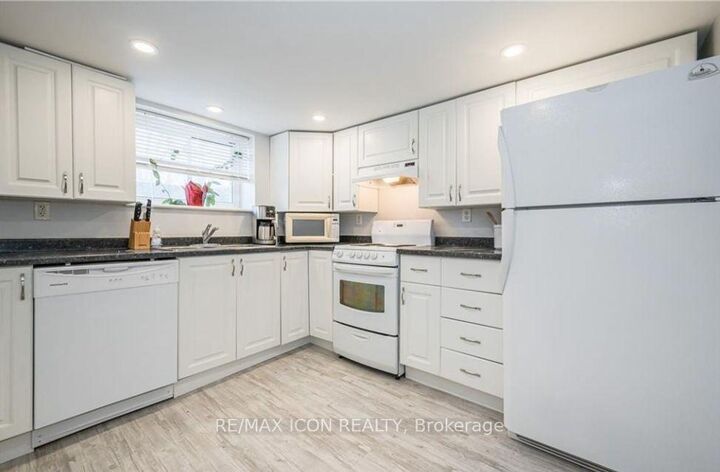 Property Photo:  64 Sheldon Avenue N Basement  ON N2H 3M4 