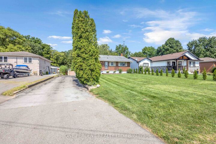 Property Photo:  55 Young Street  ON N4G 3H6 