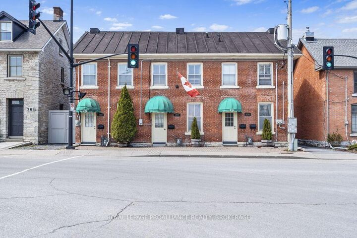 Property Photo:  272 Wellington Street  ON K7K 2Z1 