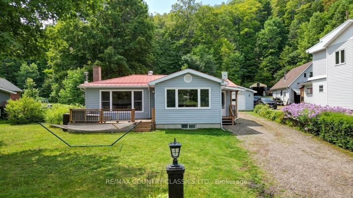 Property Photo:  1055 Burleigh Road  ON K0L 3C0 
