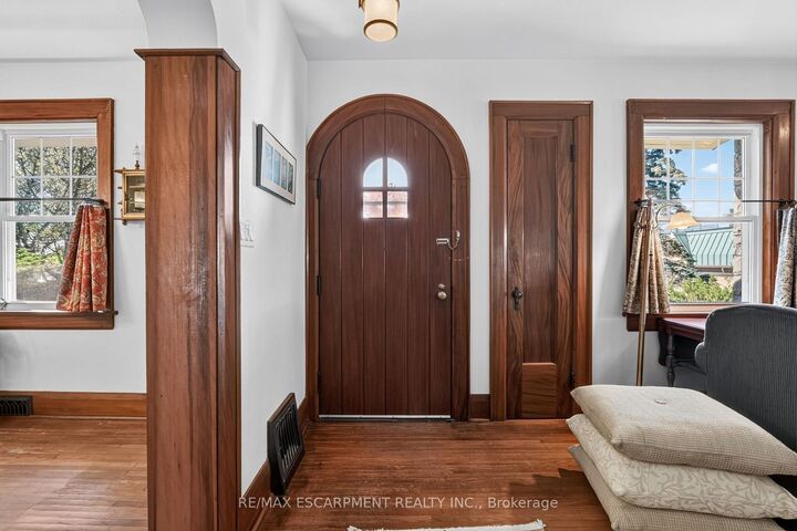 Property Photo:  1210 Garrison Road  ON L2A 1P1 