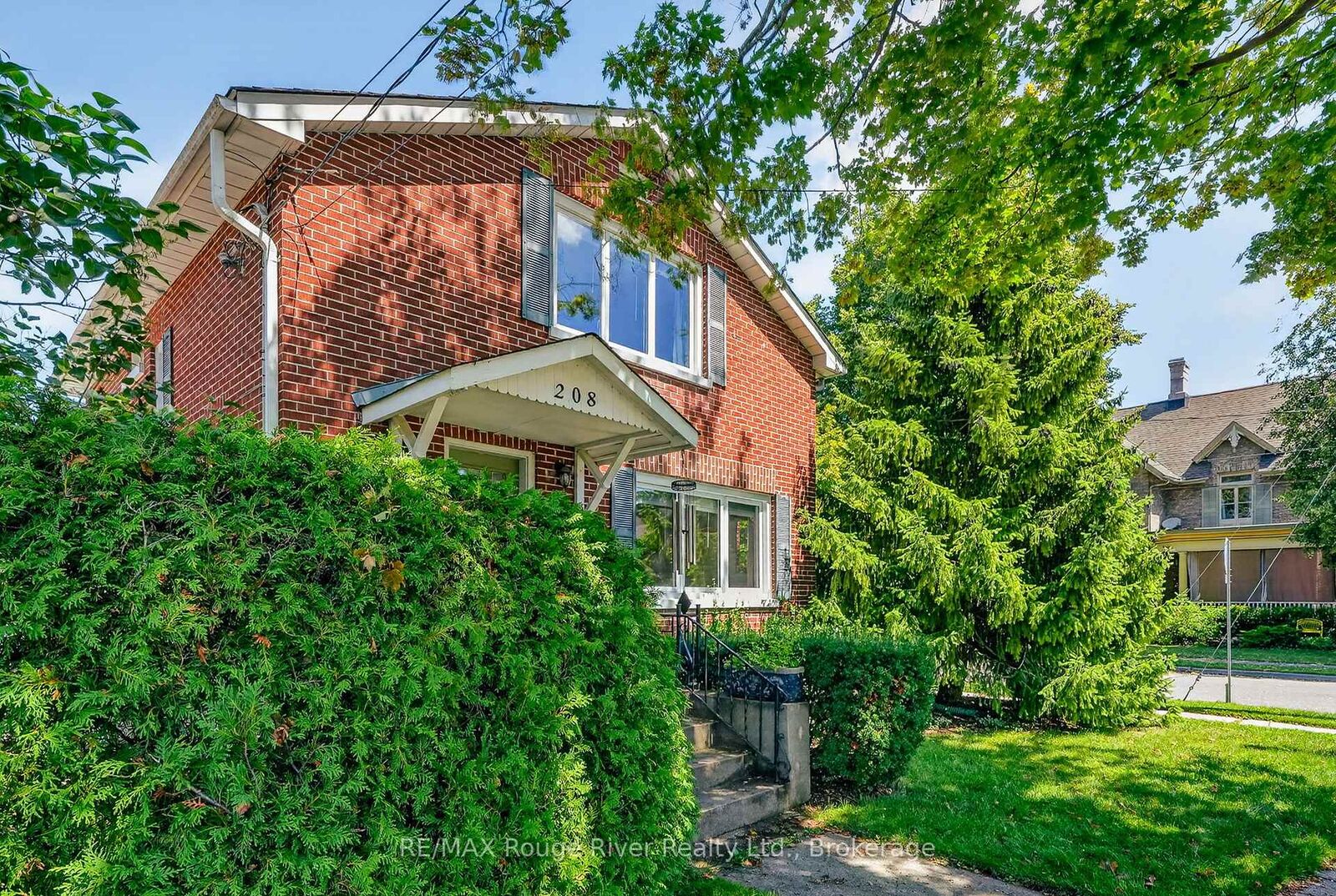 Photo de la propriété:  208 Albert Street  ON K9A 2R7 
