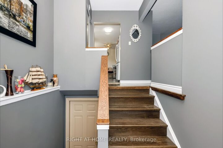 Property Photo:  229 Britannia Avenue  ON L3Z 1A4 