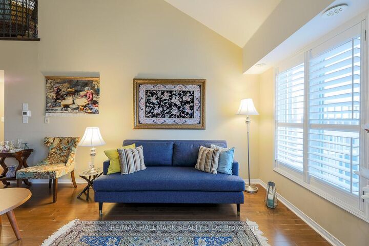 Property Photo: 649D Warden Avenue 24 ON M1L 0E7